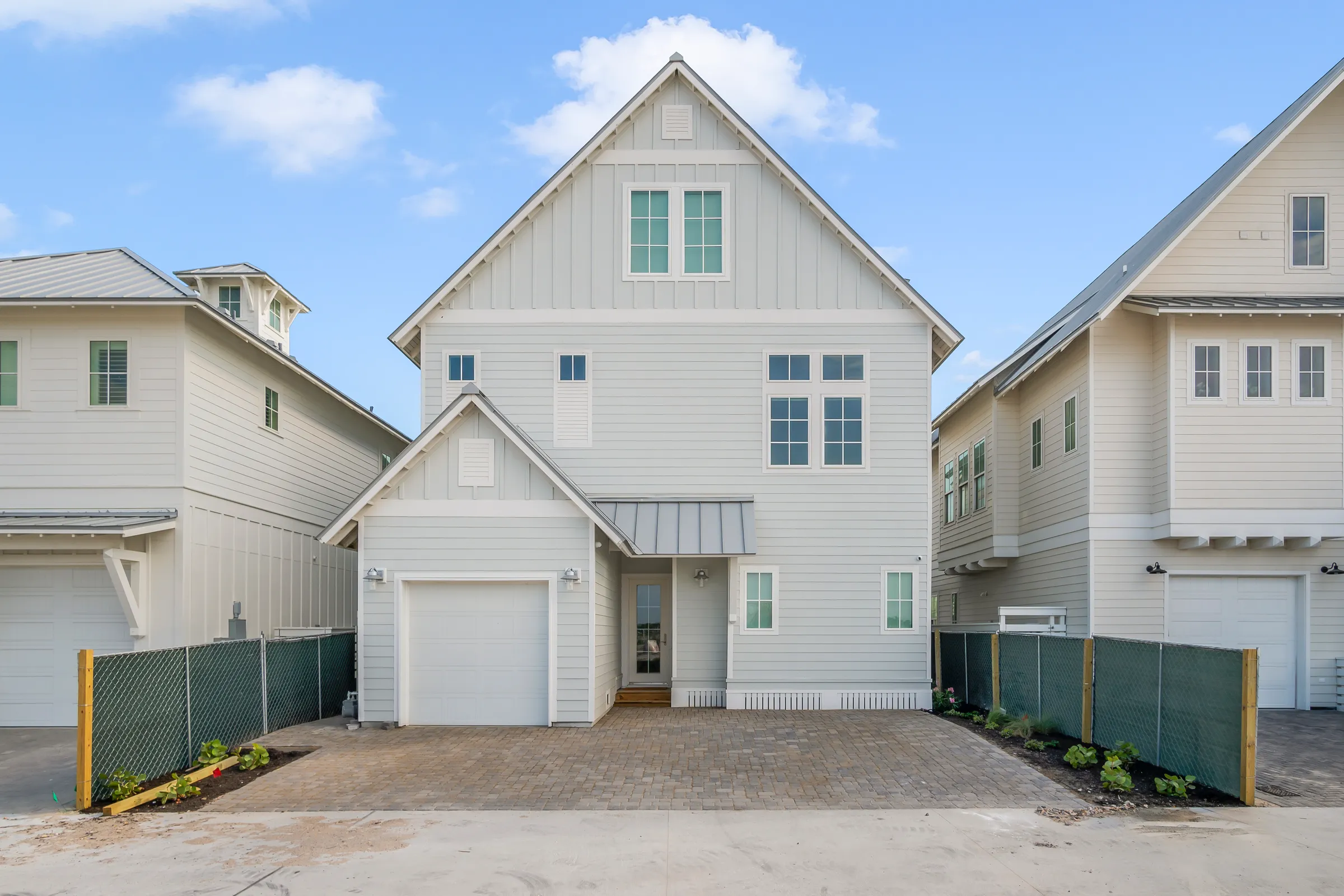 Cinnamon Shore VI — 3,595 Sq Ft — built by Seven Custom Homes