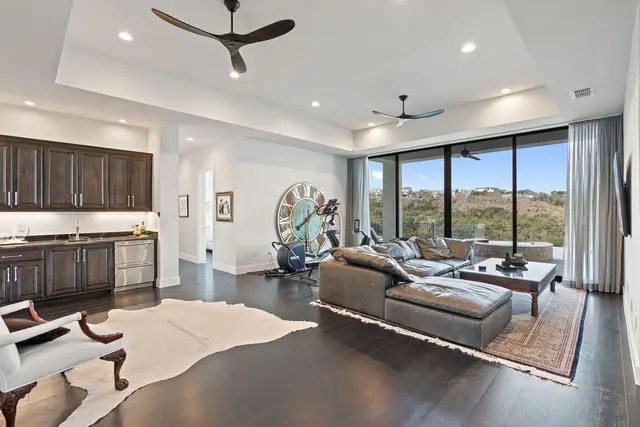 Lakeway Canyon Turn — photograph 13