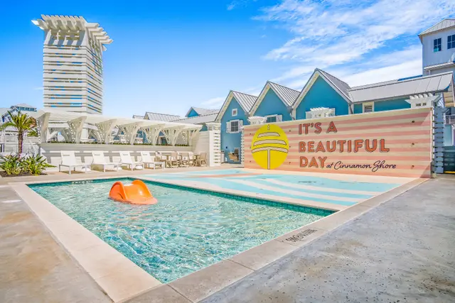 Cinnamon Shore South Pool — photograph 23