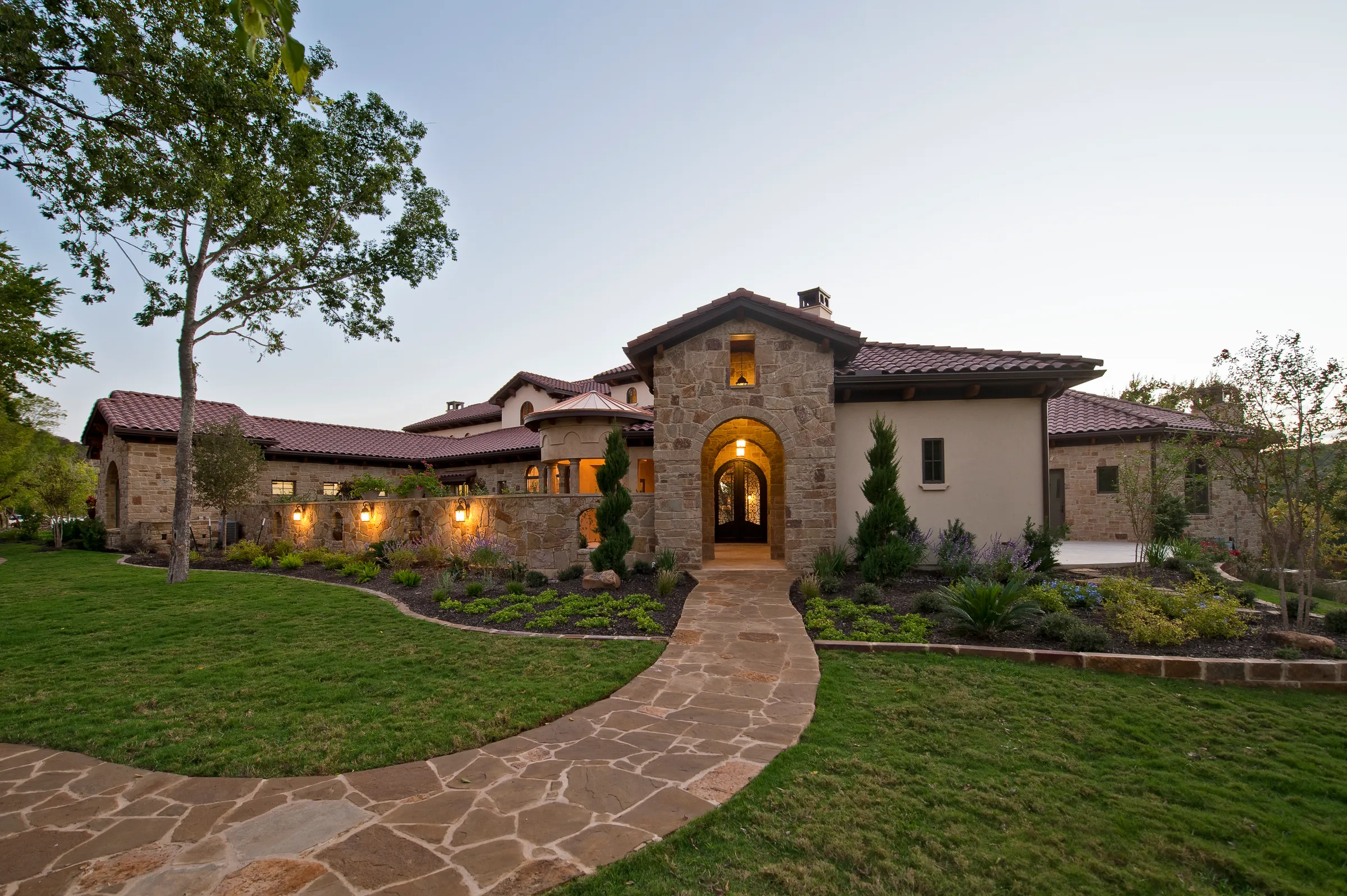 Steiner Ranch Flat Top — 8,115 Sq Ft — built by Seven Custom Homes