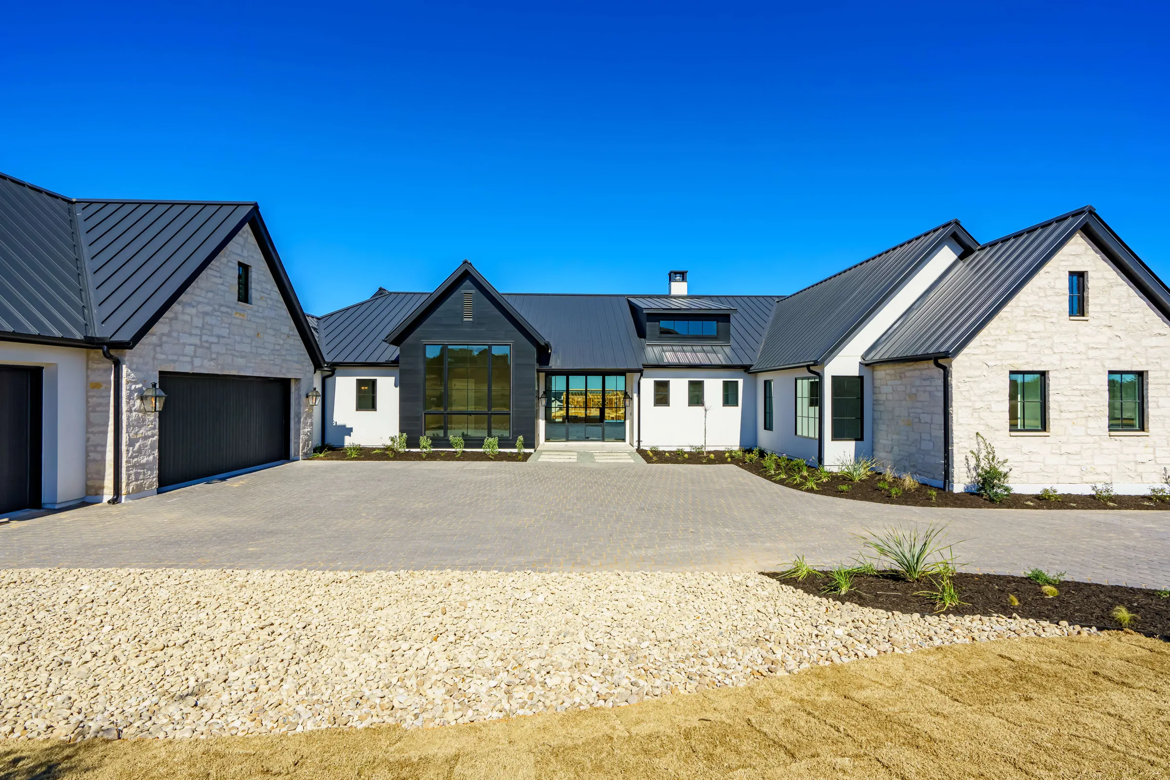 Rough Hollow Vendemmia — 6,053 Sq Ft — built by Seven Custom Homes